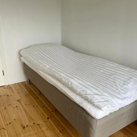 Metsaesydaen Huonemajoitus *