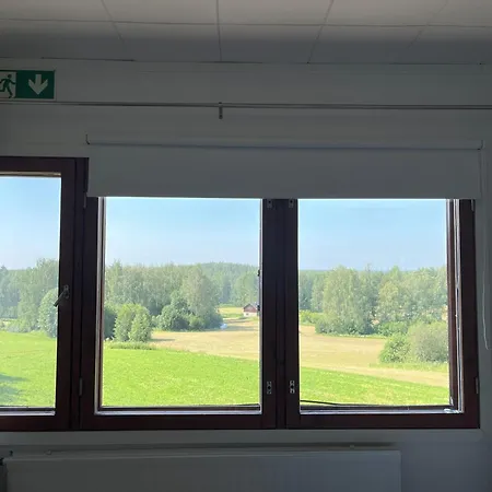 Metsaesydaen Huonemajoitus Lantställe *